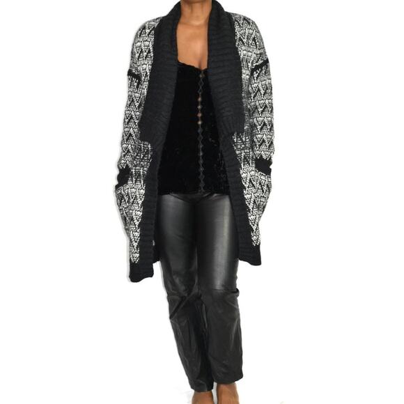 Cynthia Rowley Sweater Black Alpaca Open Front Cardigan Long Chunky Size Medium - Picture 12 of 12